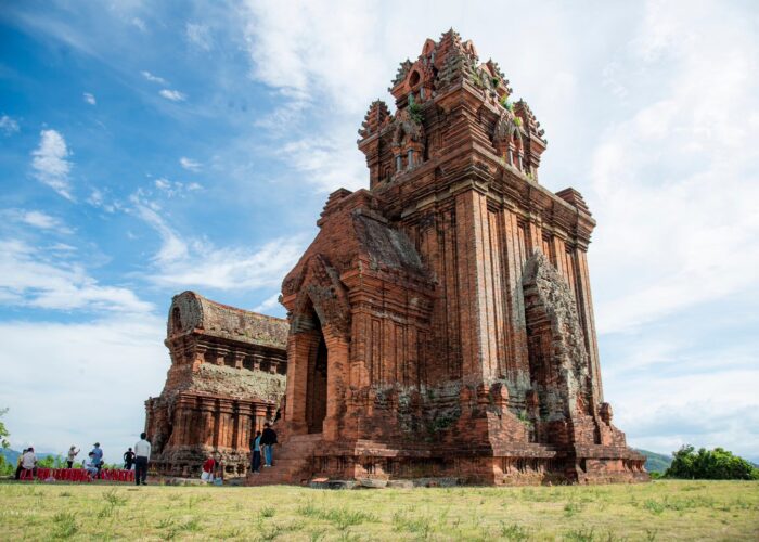 The Banh It Champa main towers