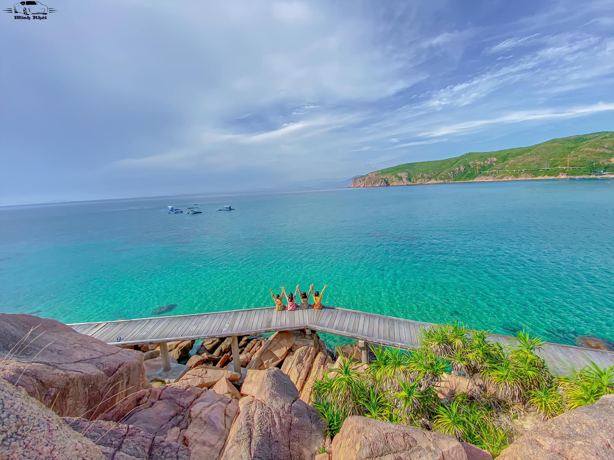 The wooden bridge at Hon Kho Beach