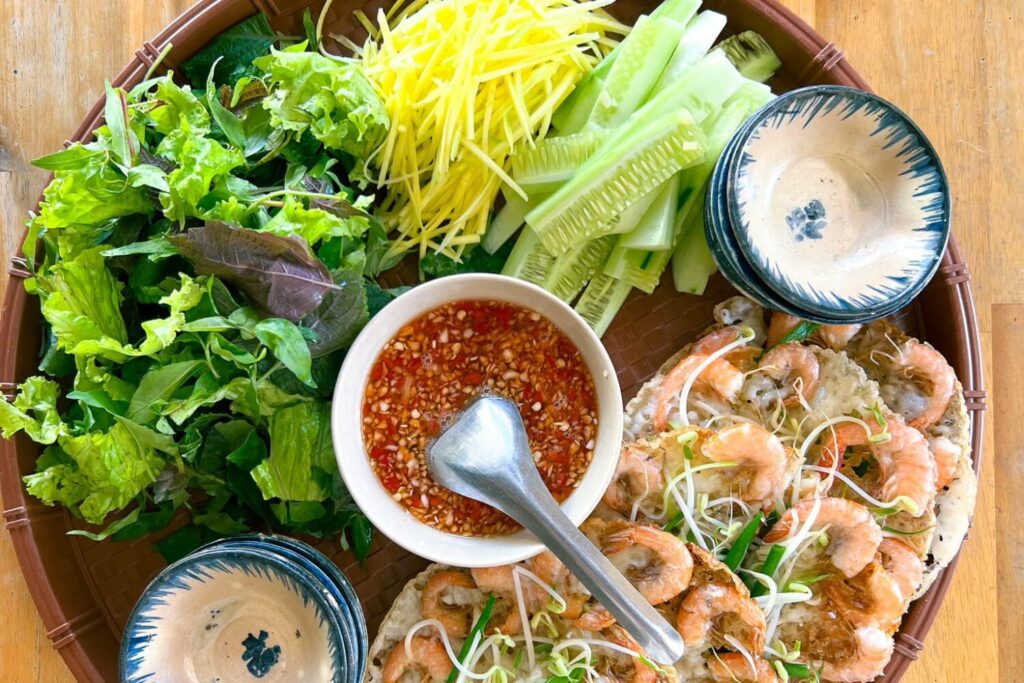 Banh Xeo | Shrimp rice pancake in Quy Nhon