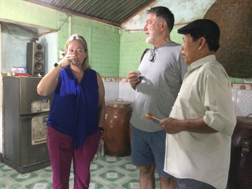 Tasting Bau Da Wine making