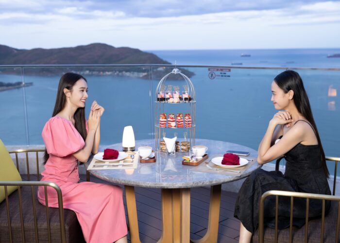 Grand Hyams Quy Nhon Hotel - Afternoon tea at Sky41