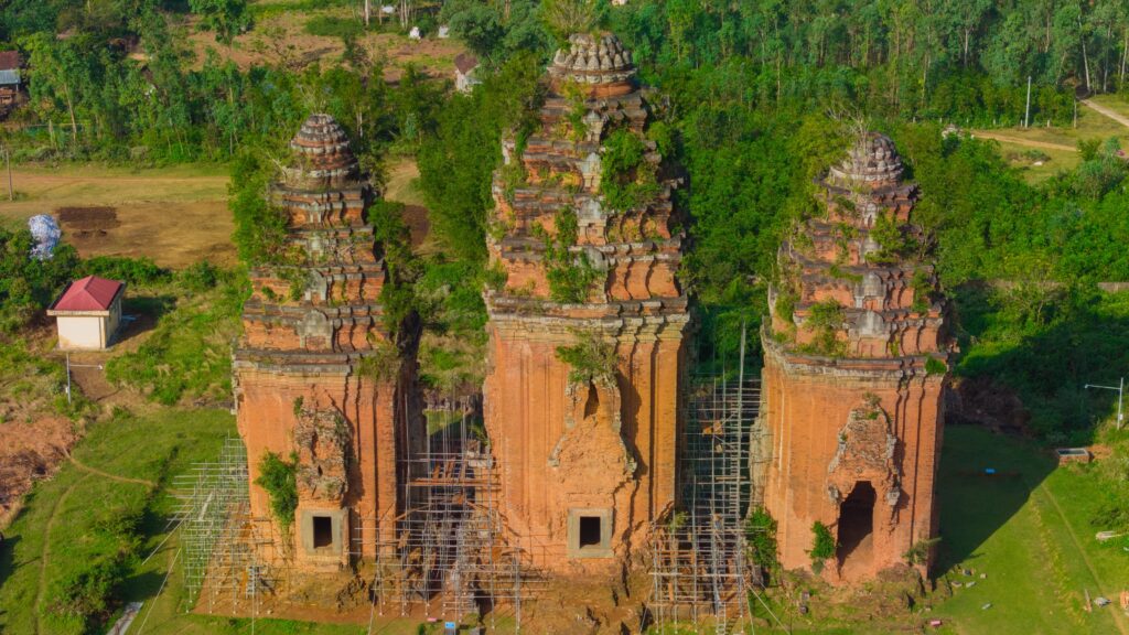 Duong Long Towers