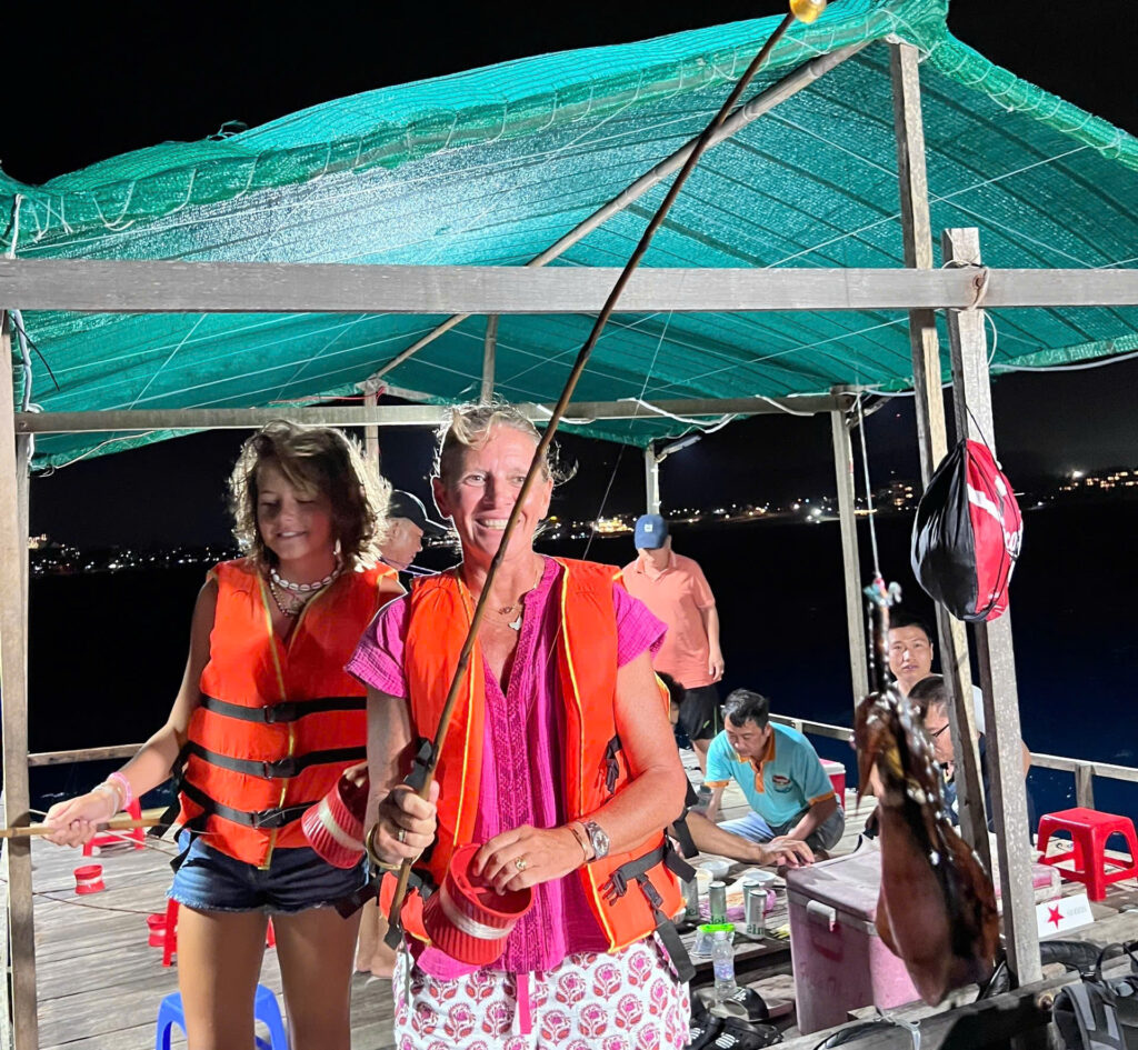 Night Squid Fishing