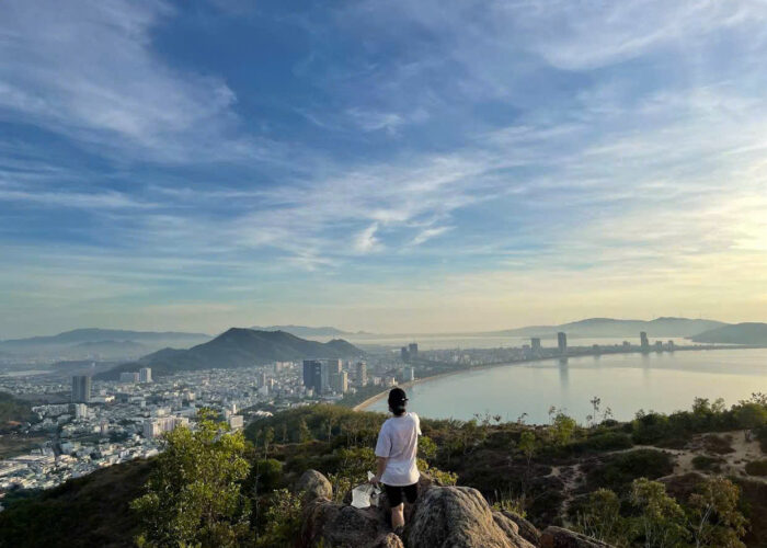 Xuan Van Peak