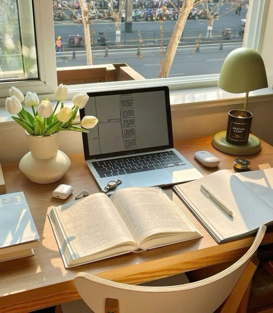 Quy Nhon Digital Nomad Guide - working in the coffee shop