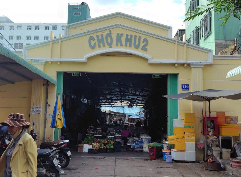 Entrance to Cho Khu 2, a local seafood market in Quy Nhon