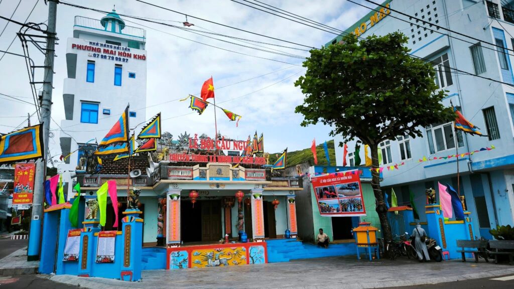 The Cau Ngu Festival honors the sea and local fishing traditions