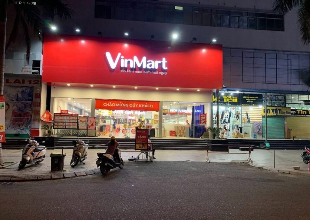 International Groceries in Quy Nhon - market and supermaret